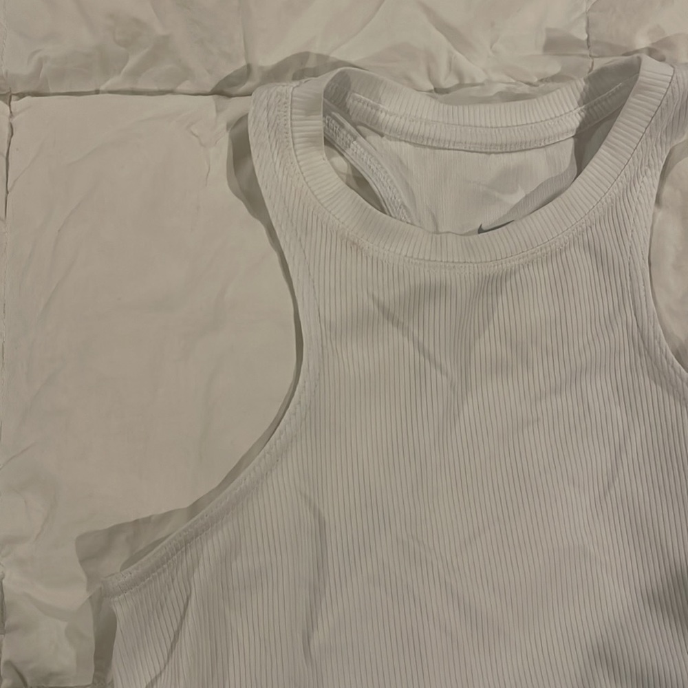 Nike XS long Racerback Tank - Picture 4 of 7